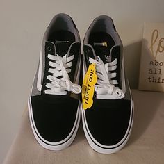 Nwt Size 8.5 Does Not Come With Box Shoes Vans, Vans Black, Mens Vans, Sneakers Shoes, Vans Shoes, Men's Sneakers, Black Grey, Grey And White, Black Gray