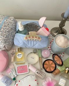 Makeup Organiser, Spa Night, Astuces Diy, Clean Aesthetic, Makeup Essentials, Just Girly Things, Aesthetic Makeup