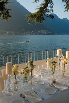 WEDDING IN ITALY Lake Como Wedding Decoration, Italy Wedding Venues Amalfi Coast, Italian Vineyard Wedding Tuscany Italy, Dream Wedding Italy, Wedding In Italy Aesthetic, Wedding In Sweden, Summer Italy Wedding, Lake Como Reception, Europe Wedding Aesthetic