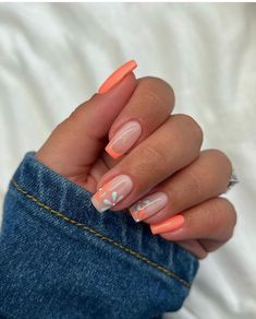 Orange Vacation Nails, Sns Ideas, Nail Piercing, Graduation Nails, Super Cute Nails, Short Gel Nails, Short Square Nails, Casual Nails, Pink Nail Art