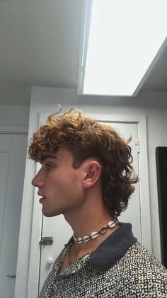 Hot Mullet Guy Curly Hair, Curly Wavy Mullet Men, Brown Curly Hair Mullet Men, Mullets For Men Curly, Short Permed Mullet Men, Mullet On Guys, Curly Mullet Shaved Sides Men, Tapered Mullet Men Wavy