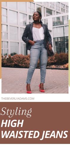 Styling jeans for work has always been a hit for women. High waisted jeans are classic pieces of clothing that one can wear for any occasion. Pair it with heels and a cute top, you are ready to go out with your girlfriends. Here are some helpful tips on how to style properly your high waisted pants. #eansoutfit #highwaistjeans #fashion #stylingtips #denim #stylingjeansforwork High Waisted Dark Jeans Outfit, How To Style High Waisted Jeans, Black High Waisted Jeans Outfit, Style High Waisted Jeans, Dark High Waisted Jeans, Dark Jeans Outfit, Outer Blazer, Outfit Outer