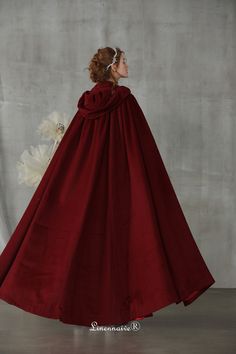 "Maxi wool cloak of our New Collection:  Cloak came from Ancient Greeks and became a must have style in Victorians time. It is made of high end fabric and elegant, that can serve as the symbolization of status and taste, making people feel they are really the aristocrats. Since its first appearance in the 19th century in the courts of European royalty cloak has become one of the most loved forms of overcoats. Her Majesty Queen Elizabeth II loved cloaks so much espcially burgundy and black. 【Mate Clock Dress, Cloak Pattern, Wool Cloak, Gaun Abad Pertengahan, Dance Garments, Anting Manik, Wedding Cloak, Cape Wedding, Wedding Cape