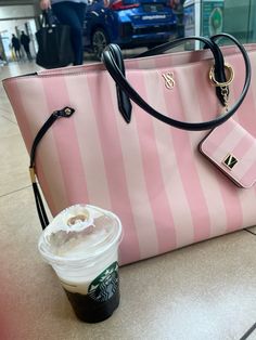 Vs Tote Bag, Starbucks Cold Brew, Uni Bag, Dream Bag, Fashion Shoes Heels, What In My Bag