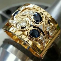 Elegant, Minimalist, Pretty, And Feminine. Pair Well With The Featured Ring, Which Is *Sold Separately In My Closet. Blue Stone Wedding Rings, Vintage Gold Rings, Gold Color Ring, Style Hip Hop, Bohemian Rings, Estilo Hip Hop, Unisex Ring, Fashion Ring, Men's Jewelry Rings