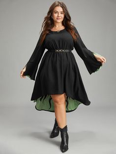 Plus Size Cottage, Witch Dresses, Bell Sleeve Pattern, Thanksgiving Clothes, Witch Dress, Country Dresses, Female Face, Trendy Dress, Clothing Plus Size