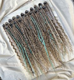 Brown Turquoise clips dreads extension set with curly, Synthetic Ombre dreadlocks set with clips, DE boho curly dreads SET, 23 Inches Each clip has 4 dreads, which means 4 ends. You can order any quantity.  The variations indicate prices for the number of dreadlocks. They are very easy to put on and take off, and they hold firmly in the hair. ★ FULL SET 50-55 DE curls enough for whole head ★ Size: 55-60 centimeters = 20-23,6 inches The standard thickness of the dread at the base (where it attach Brown Dreads, Ombre Dreadlocks, Ombre Dreads, Dread Extensions, Synthetic Dreads, Braids With Curls, Hair Wraps, Hair Decorations, Clip Ins