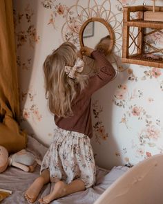 Flower Nursery Ideas, Room Decor With Flowers, Boho Nursery Wallpaper, Floral Boho Nursery, Most Popular Wallpaper, Decor With Flowers