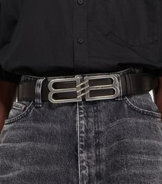 Find BALENCIAGA Bb Leather Belt on Editorialist. Material: leather. Color of fastening: silver. Closure: buckle fastening . Made in Italy. Balenciaga Men, Balenciaga Leather, Balenciaga Belt, Leather Belts, Black Belt, Mens Belts, Leather Belt, Balenciaga, In Italy