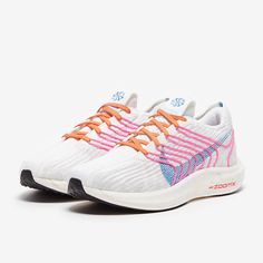 Nike Pegasus Turbo, Cute Running Shoes, Running Shoes Design, Trendy Shoes Sneakers, Preppy Shoes, Track Shoes, Nike Pegasus, Cute Sneakers, Cute Nikes