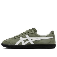 Onitsuka Tiger Tokuten 'White Blue Gum' 1183A907-202 - KICKS CREW Tiger Shoes, Dream Shoe, Shoe Wardrobe, Shoe Inspo, Onitsuka Tiger, Swag Shoes, Mode Inspo, Green Shoes, Sneakers Men Fashion