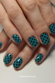 35+ Dark Teal Nail Ideas | Sarah Scoop