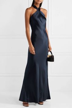 Event Attire, Best Evening Dresses, Silk Fashion, Look Formal, Looks Party, Black Tie Dress, Satin Gown, Dresses To Wear To A Wedding, Guest Outfit