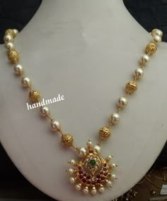 Small Pearl Chains Indian Gold, Mutyala Chain Designs, Silver Black Beads Mangalsutra, Mutyala Haram Designs, Simple Haram Designs Gold, Pearl Chain Designs In Gold, Pearl Chain With Pendant, Gold Pendent Designs, Pearl Bridal Jewelry Sets