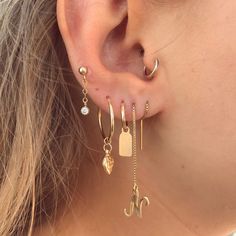 Gold Chain Earrings, Threader Earrings Gold, Chain Earring, Initial Earrings, Gold Letter, Letter Charm, Earring Gold, Nail Jewelry, Beautiful Gift Wrapping