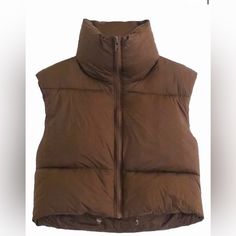 Mini Cropped Puffer Vest , Size- Small, Color- Brown, Worn A Couple Times Winter Warm Outfits, Winter Crops, Puff Vest, Sleeveless Puffer, Woman Vest, Cropped Puffer Jacket, Winter Vest, Cropped Vest, Cotton Vest