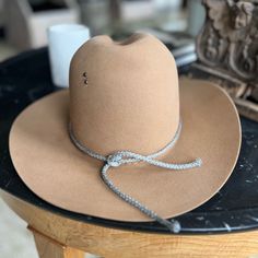 Brand New Hat. Missed The Return Window That’s Why I’m Selling It, Have The Receipt, Can Send You A Picture. It’s Beautiful! Beige Fedora Hat Band With Upf 50+, Brown Wide-brim Fedora For The Beach, Mermaid Hat, Running Cap, Gingham Jacket, Asics Running Shoes, Bucket Hat Black, Visor Hats, Camel Color