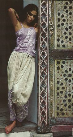 Moroccan Aesthetic, Moroccan Women, Arab Culture, Mode Vintage, Up Girl, Mode Inspiration, Look Fashion, Pretty People, Beautiful People