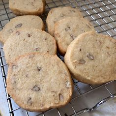 six cookies cooling on a wire rack