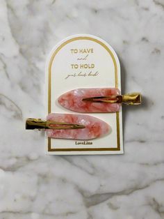 creaseless hair clips Makeup Clips, Marble With Gold, Bar Jewelry, Skincare Routines, Hair Back, Blair Waldorf, Pink Marble, Makeup Application, Beauty Routine