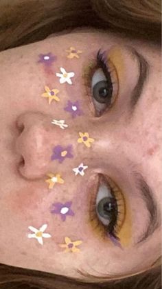 Flower Eye Makeup Tutorial, Photography Fragments, Makeup Looks Fun, Flower Makeup, Indie Makeup, Cute Eye Makeup, Face Painting Easy, Face Paint Makeup, Graphic Makeup