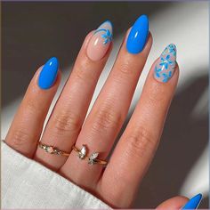 Short Fake Nails, Easy Nails, Her Nails, Cute Summer Nails, Blue Nail Designs, Vacation Nails, Blue Nail, Fall Inspo, Beach Nails