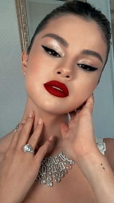 Red Makeup Looks, Selena Gomez Makeup, Red Lips Makeup Look, Wedding Makeup Tutorial, Red Lipstick Makeup, Date Night Makeup, Prom Eye Makeup, Red Lip Makeup, Red Makeup