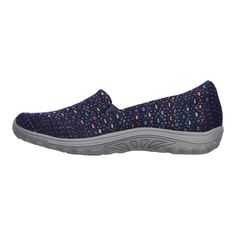 Skechers® Relaxed Fit® Reggae Fest Wicker Women's Shoes Comfortable Walking Shoes Skechers Usa, Skechers Shoes Women Outfit, Italian Leather Shoes Woman, Orthopedic Shoes Stylish, Skechers Shoes Women, Clothespin Crafts Christmas, Womens Wide Shoes, Most Comfortable Sandals, Clothespin Crafts