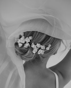 Textured flowery clusters, tapering to their tips with satisfying buds :: the CELENA demi halo is gorge at the back but we love seeing our brides wearing them as a headband too 🤍 Swipe 👉🏼 to see her in the hair. #viviembellishbridal #bridalhairvine #bridalhairaccessories #bridalcomb #flowerhairvine #floralhairvine #weddinghairaccessories #weddinghairvine #bridalinspiration #bridallook #bride #bridalideas #bridaljewelry #bridaljewellery #bridalhairjewelry #bridalhairjewellery #modernbride #cl... Floral Hair Vine, Floral Hair Pins, Bridal Hair Jewelry, Bridal Comb, Bridal Hair Vine, Elegant Bride, Bridal Inspo, Bridal Hair And Makeup