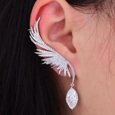 Dazzle Luna Wings Rhinestone Helix Cuff Earring Single (Not Pair) Nwot Studded Color- Silver Synthetic Singular Earring Cubic Zirconia Bridal Earrings, Feather Fashion, Popular Earrings, Ear Climbers Earrings, Silver Wedding Jewelry, Daith Piercing, Wing Earrings, Trendy Earrings, Cuff Earrings