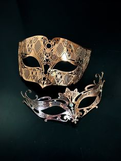 Elevate your masquerade experience with our exquisite metal couples masquerade masks in rose gold. The sparkling rhinestones accentuate the women's mask design, creating an enchanting display of radiance. The masks are thoughtfully designed to complement each other, celebrating the beauty of your partnership. This mask set is the perfect choice for couples to wear at any masquerade party, ball, gala, and other events!


Age Group/Gender - Adult/Unisex

Size/Type - One size fits all adults

Mask Color - Rose gold

Mask Material - Metal

Accent Material - Paint

Special Features - Rhinestones 

Personalization - Not available Masquerade Couple, Kids Party Packs, Couples Masquerade Masks, Gold Masquerade Mask, Ball Mask, Female Mask, Gold Mask, Masquerade Masks, Venetian Masks