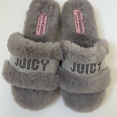 Juicy Couture Halo Plush Faux Fur Slide Slipper Sandals In Grey. Size 8. Excellent Condition, Only Worn One Or Twice, Never Worn Outdoors. Stay Warm And Cozy With This Fun And Trendy Faux Fur Slide Sandal! Slip-On Memory Foam Comfort In Insole Faux Fur Upper And Lining Thermoplastic Rubber Outsole Heat Stones Of Juicy Couture Logo On Strap Manmade Polyurethane Spot Clean Imported. Worn Inside Only Once Winter Sandals With Faux Fur Lining And Round Toe, Juicy Slippers, Sparkly Chanclas, Juicy Couture Logo, Faux Fur Slides, Juicy Couture Shoes, Grey Sandals, Dr Shoes, Comfy Slippers