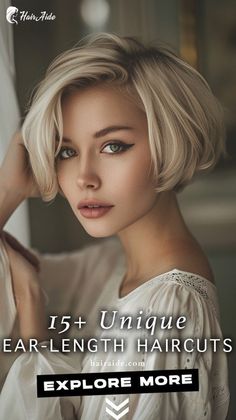 Looking for a low-maintenance hairstyle? Look no further than the classic ear-length haircut! Simple, yet stunning. 💇‍♀️💖 Classic Bobs Haircuts, Short One Length Bob Hairstyles, Ear Length Bob Hairstyles, Short Ear Length Bob, Ear Bob Haircut, Stacked Chin Length Bob Haircut, Short Ear Length Hair, Ear Length Hairstyles, Ear Length Bob