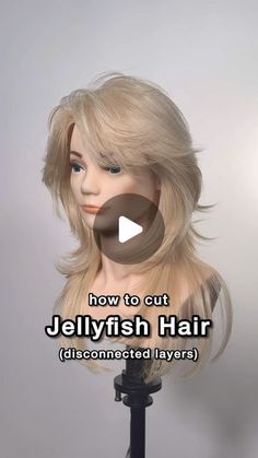 - Check more at https://howcandothis.com/hairstyleideas/68661/ Make Up Ideas Natural Step By Step, How To Do Jellyfish Haircut, Jellyfish Haircut On Wavy Hair, How To Cut Jellyfish Haircut, Long Hair Jellyfish Haircut, Diy Jellyfish Haircut, How To Jellyfish Haircut, Styling Hair Tutorial, How To Style Jellyfish Hair