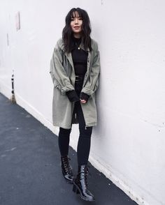 Korean Outfit Street Styles, Boating Outfit, Korea Fashion, Korean Street Fashion, Korean Outfits, Boots Outfit, Japanese Fashion, Womens Fashion Trends