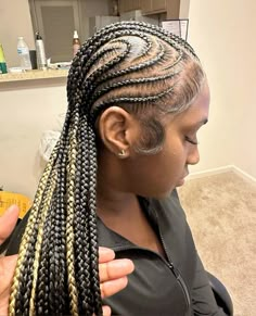 Exotic Hairstyles, Braided Hairdo, Feed In Braids Hairstyles, Quick Natural Hair Styles, Cute Braided Hairstyles, Dyed Hair Inspiration, Braids Hairstyles Pictures, Braided Cornrow Hairstyles, Cute Box Braids Hairstyles