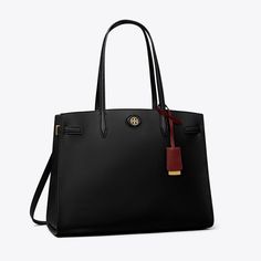 Tory Burch Black Designer Bags, Tori Burch, Tory Burch Bag Totes, Flap Backpack, Tory Burch Robinson, Monogram Tote Bags, Designer Tote Bags, Womens Designer Handbags, Tory Burch Handbags