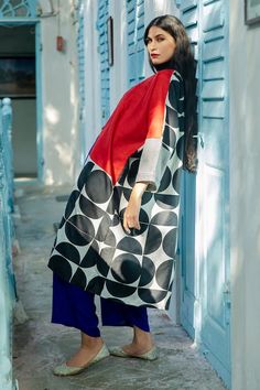 Red colour block duster jacket with black and white striped geometric prints. - Aza Fashions Geometric Prints, Silk Kaftan, Duster Jacket, Silk Accessories, Long Kimono, Red Colour, Luxury Silk, Silk Kimono, Japanese Kimono