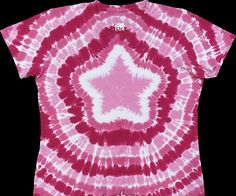 One of a kind star tie dye.   We offer a variety of colors and designs  :)  You choose your size and customize your purchase! Also available in youth sizes.  We only use the best quality dyes and 100% heavy weight cotton.  Allow 5-7 business days for item. FREE SHIPPING!  We have a combined experience of 30 years professionally tie dying among our staff. All shirts folded and dyed in the USA. Our items are generally are made to order unless otherwise noted, so you choose the colors.  Screen printing is also available for a minimal fee based on number of colors.  Another specialty is business-to-business sales. Contact us for wholesale pricing if you would like to carry our products in your shop today!! Spider Man Tie Dye Patterns, Star Tye Dye Patterns, Tie Dye Patterns Tank Top, Star Tie Dye Pattern, Cute Tye Dye Ideas, Tie Died Tshirts Aesthetic, Tie Dye Designs Pattern Ideas, Tye Dye Shirt Ideas, Tye Dye Patterns Diy Easy