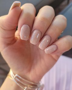 Holiday Nails That Go With Everything, Gel Nails Shimmer, Tan Sparkle Nails, Summer Nails Short Coffin, French Dip Powder, Glitter Nude Nails, Nude Sparkly Nails, Chip Nails, Dip Powder Nails Colors