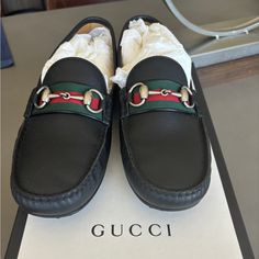 Gucci - Men - Loafer - Size 9 Gucci Loafers Men, Shoes Gucci, Men Loafers, Gucci Black, Gucci Shoes, Gucci Men, Slip Ons, Loafer Shoes, Loafers Men