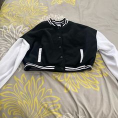 Super Cute, Comfy, And Trendy Varsity Jacket! Perfect For Just Something To Wear When It Gets A Little Chilly Out White School Outerwear With Ribbed Cuffs, Black Long Sleeve Varsity Jacket For School, White Outerwear With Ribbed Cuffs For School, Casual White School Outerwear, Casual White Outerwear For School, White Long Sleeve Outerwear For School, White College Style Outerwear For School, Verity Jacket, Black Zip Up Hoodies