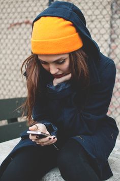 Fold up Orange Beanie, Mode Inspiration, Looks Vintage, Her Style