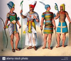 Egyptian Fabric, Egyptian Kings And Queens, Egyptian Men, Ancient Egypt Fashion, Egyptian Clothing