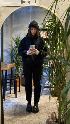 Black White And Green Capsule Wardrobe, Stem Date Night Outfit, Cozy All Black Outfits, Halifax Aesthetic Outfits, Highwater Pants Outfit, Rainy Chilly Day Outfit, Artist Street Style, Edgy Tomboy Outfits, Comfy Alt Outfits Summer