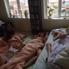 Girl Gang Aesthetic, Laying In Bed, Two Girls, Summer Dream, Teenage Dream, Girl Gang, Future Life, Forever Young, Just Girly Things