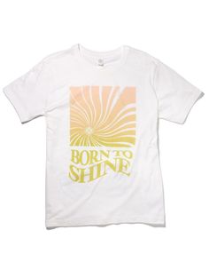 Born To Shine, Groovy Design, Cheer Shirts, Cute Shirt Designs, Cute Preppy Outfits, Shirts For Teens, Fitted Tee, Cute Summer Outfits, Oversized Tee