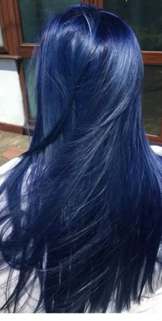 Dark Green Money Piece Hair, Blue Hair With Black Tips, Dark Blue And Light Blue Hair, Blueberry Hair Color, Ocean Blue Hair Color, Aquamarine Hair Color, Navy Blue Hair Dye, Long Alternative Hair, Light Blue Hair Color