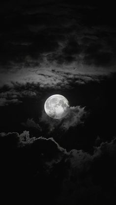 Wallpaper vibes
Fundo do celular
Moon 
Lockscreen Aesthetic
Dark vibes
Moon vibes
Moon wallpaper Wallpaper Moon, White Photo, Full Moon, At Night, Stars