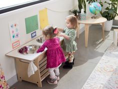 Exploration through Practical Life activities. The Dish Washing Stations and Sensory Tables are designed to promote learning through exploration and repetition in the classroom and at home. Engaging in Practical Life activities like washing dishes can empower children to actively participate in their community, which fosters a sense of purpose and motivation.You can customize these stations to meet your needs from two different height options and the choice between plastic tubs or metal bowls fo